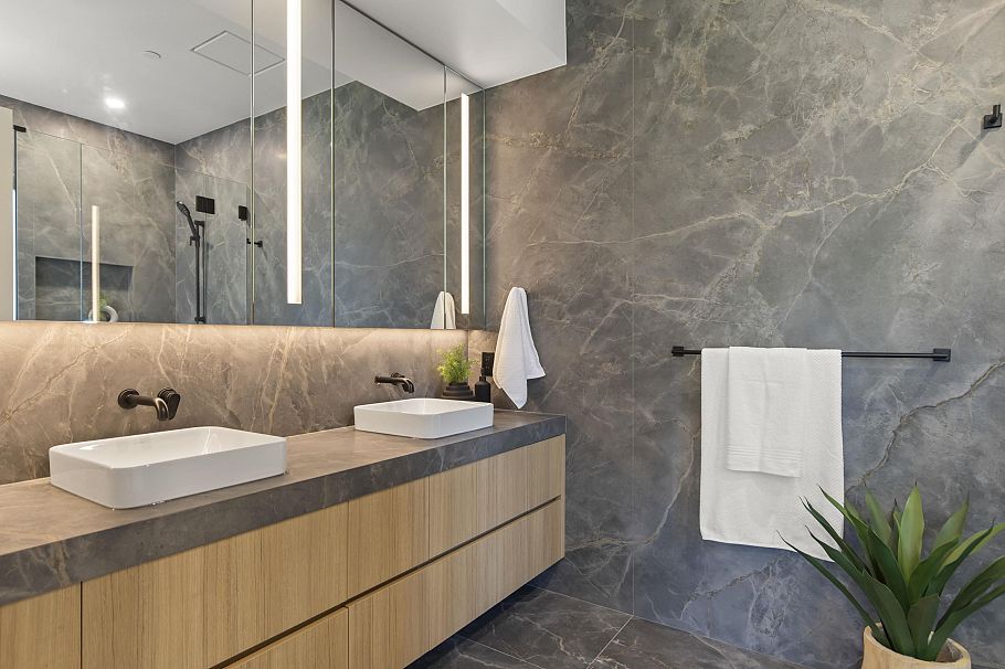 2 3768 W 2nd Avenue Vancouver, BC - 14