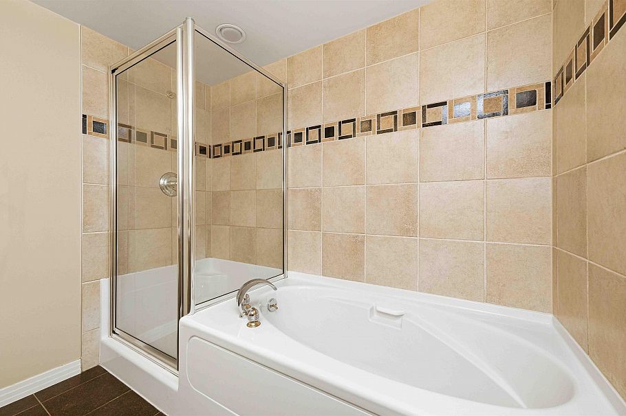 2303 1199 Marinaside Crescent Vancouver, BC - 21