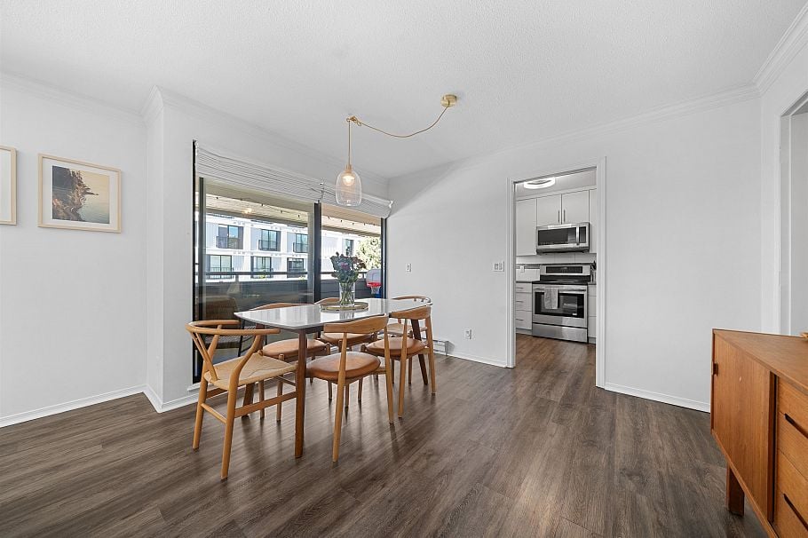 3 2118 Eastern Avenue North Vancouver, BC - 5