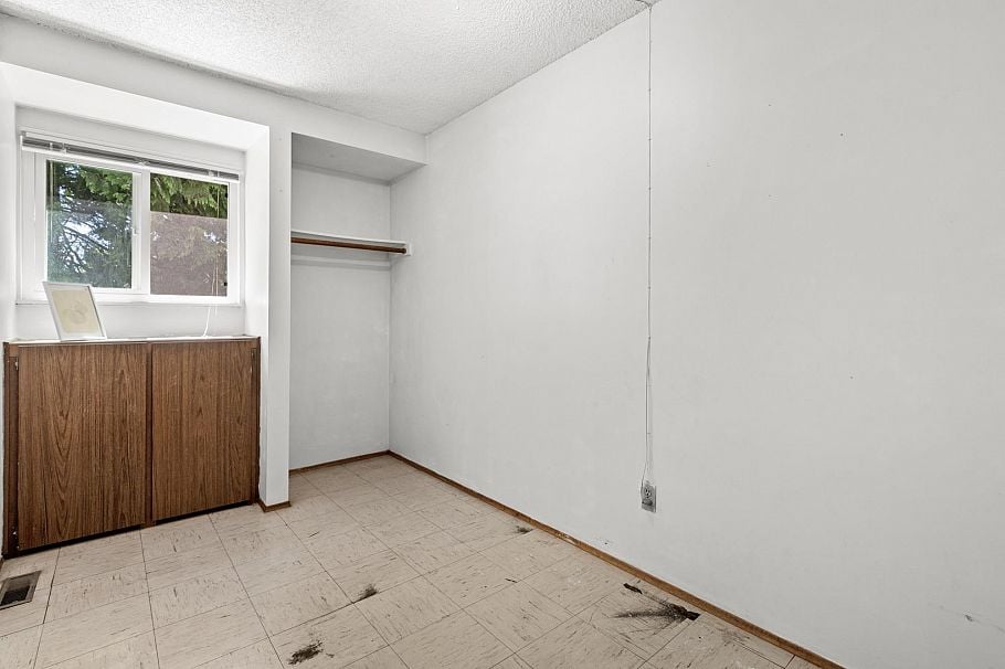 122 3461 East 49th Avenue Vancouver, BC - 32