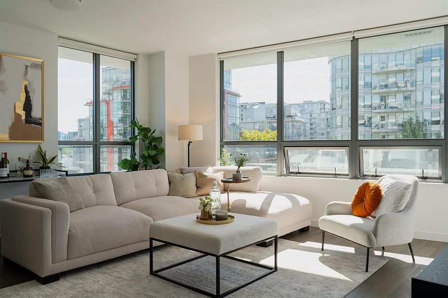 604 1688 Pullman Porter Street Vancouver, BC - 2