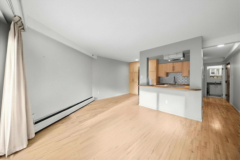 104 1549 Kitchener Street Vancouver, BC - 3