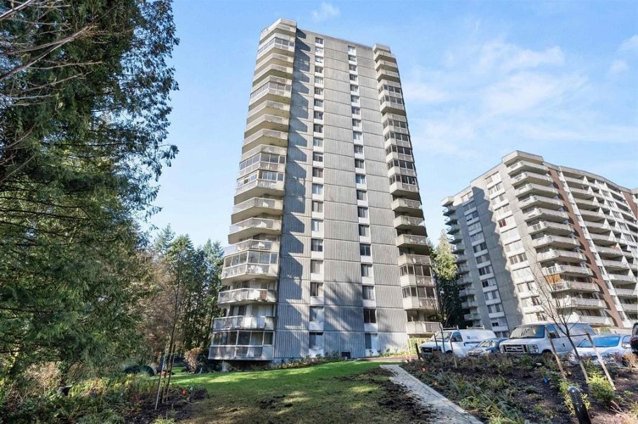 702 2024 Fullerton Avenue North Vancouver, BC - 2