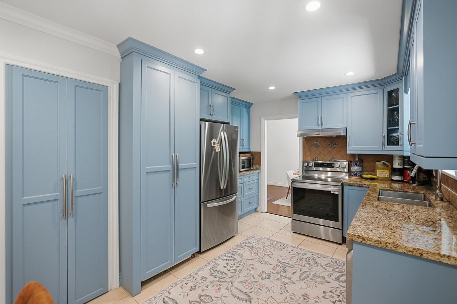 3693 Regent Avenue North Vancouver, BC - 15