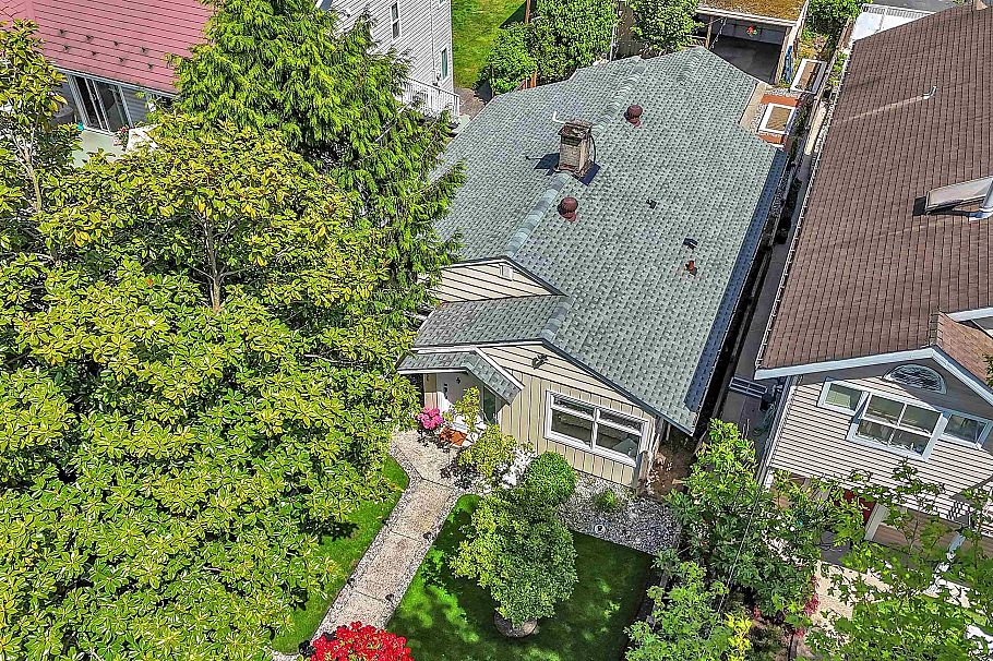 1698 Garden Avenue North Vancouver, BC - 3