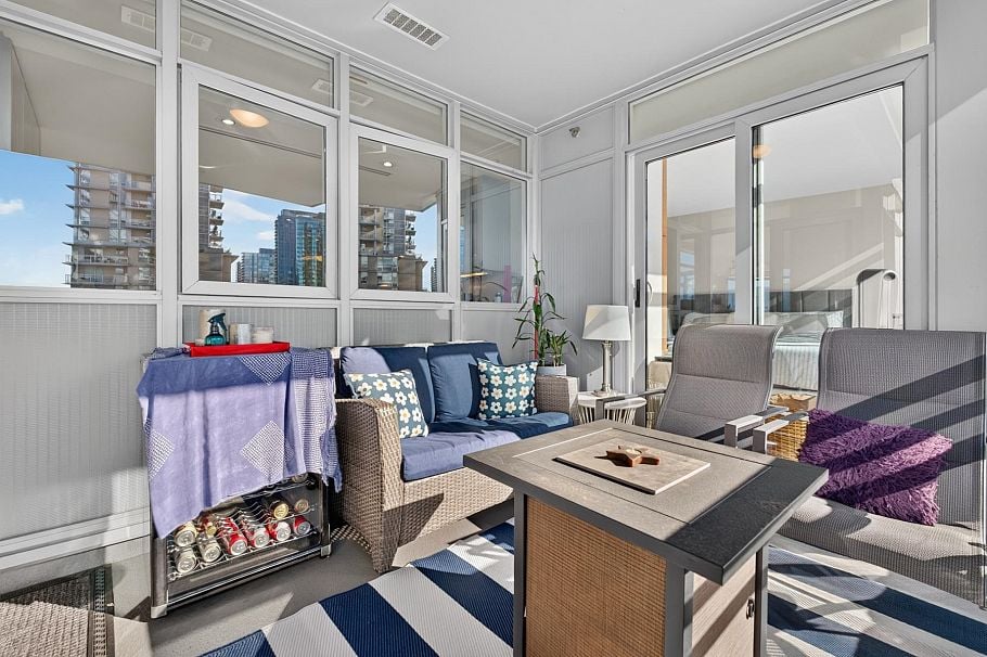 702 1205 W Hastings Street Vancouver, BC - 22