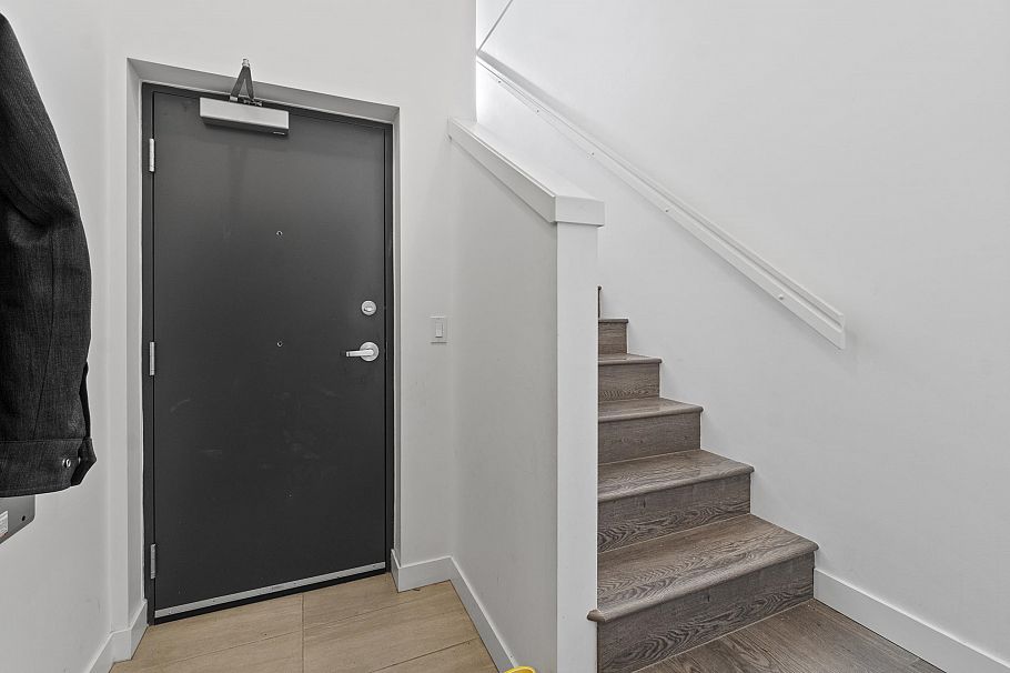 190 W 63rd Avenue Vancouver, BC - 23