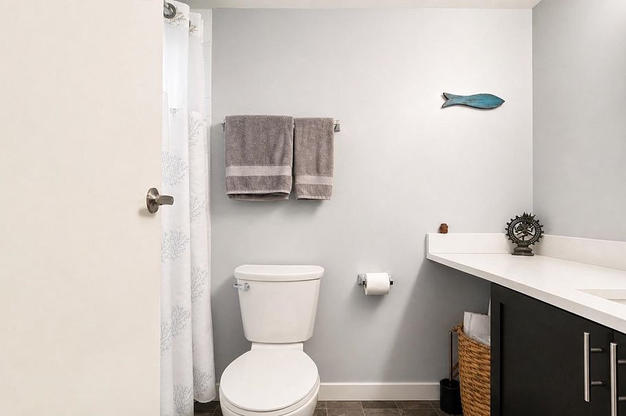 207 357 E 2nd Street North Vancouver, BC - 14