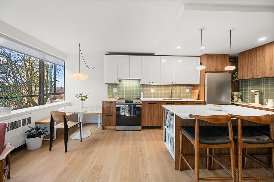 320 1445 Marpole Avenue Vancouver, BC - 17