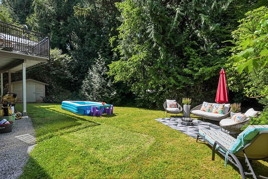 3693 Regent Avenue North Vancouver, BC - 39