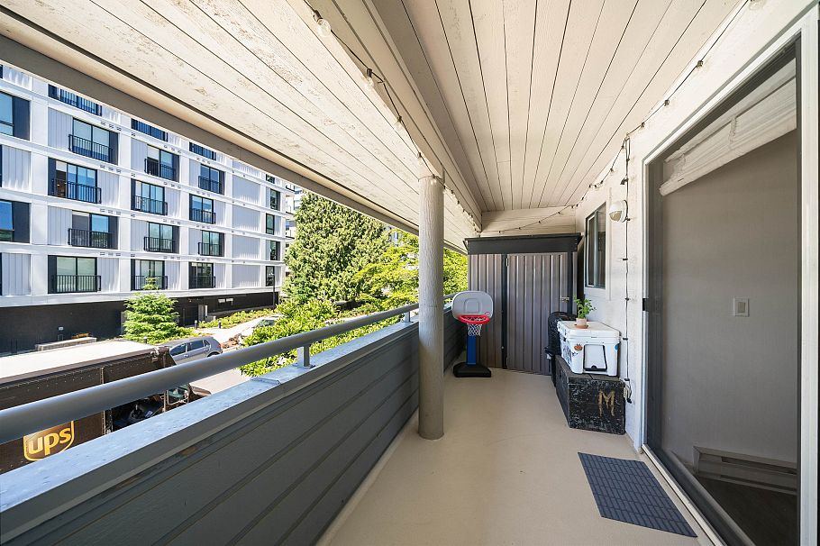 3 2118 Eastern Avenue North Vancouver, BC - 18
