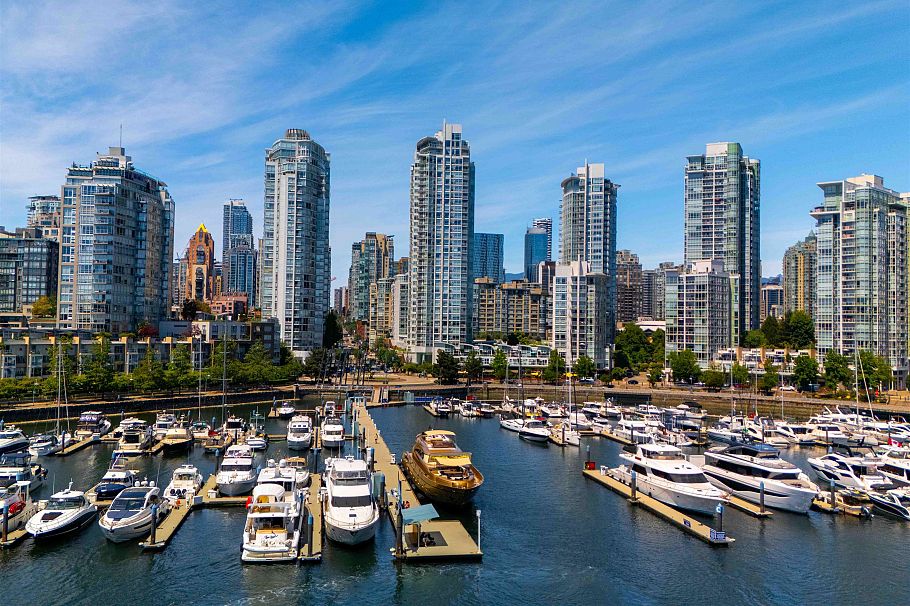 2303 1199 Marinaside Crescent Vancouver, BC - 36