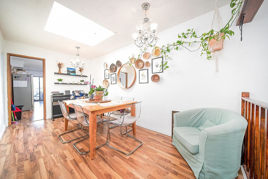 2275 Pandora Street Vancouver, BC - 5