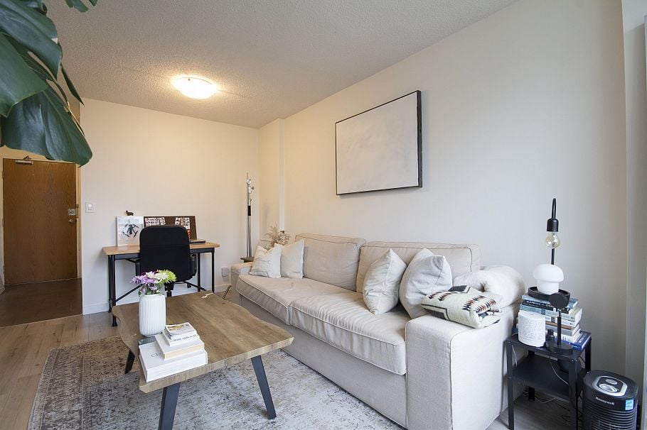 809 1330 Hornby Street Vancouver, BC - 8