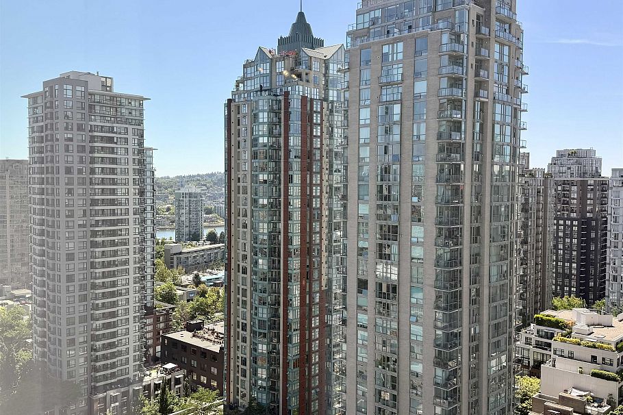 2006 535 Smithe Street Vancouver, BC - 15