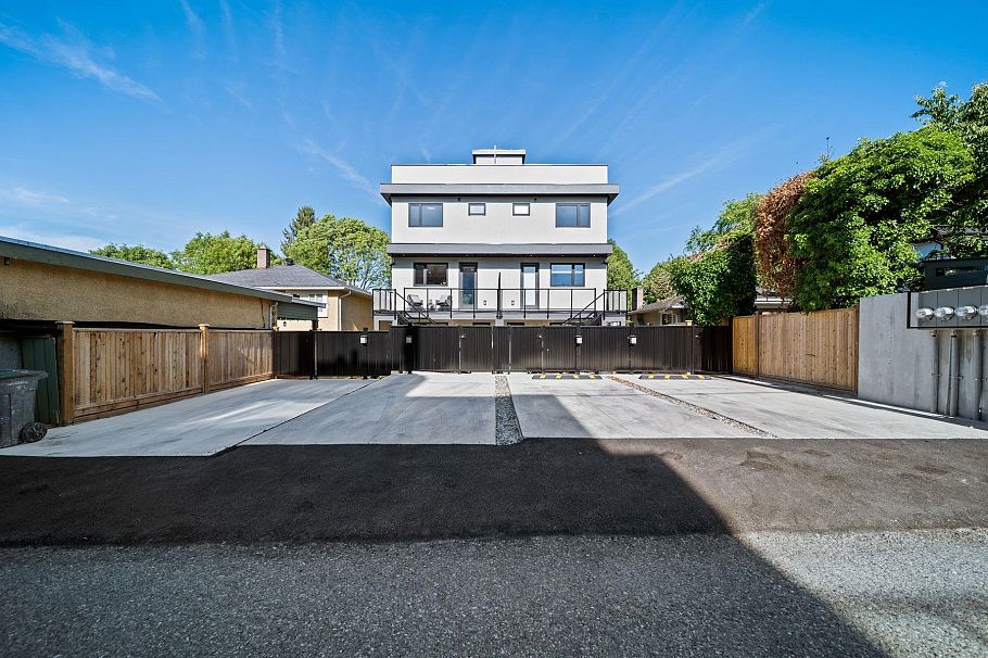 3 4963 Chester Street Vancouver, BC - 26