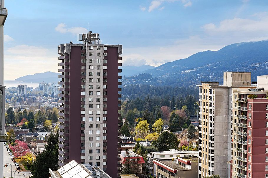1509 125 E 14th Street North Vancouver, BC - 30