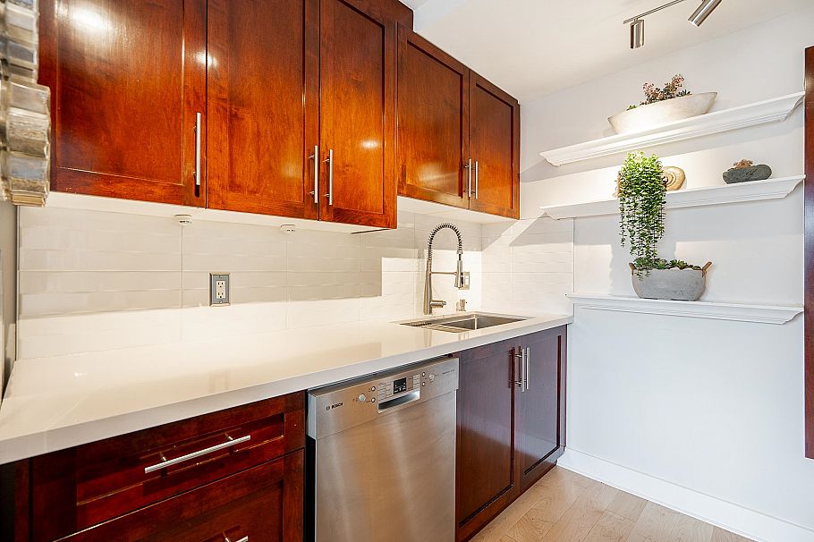 102 1530 Mariner Walk Vancouver, BC - 12