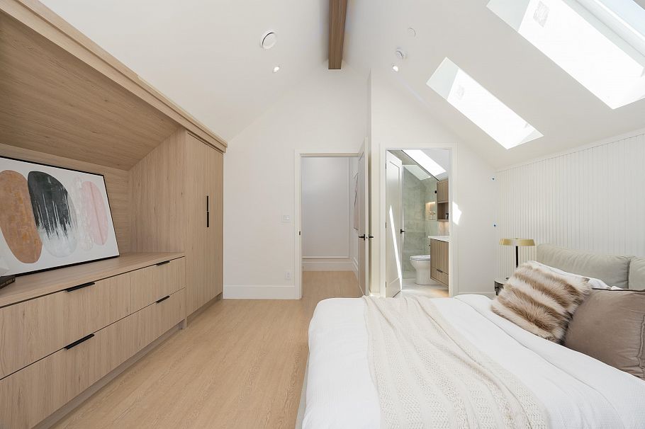 2 3391 Victoria Drive Vancouver, BC - 10