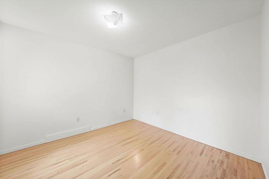 104 1549 Kitchener Street Vancouver, BC - 14
