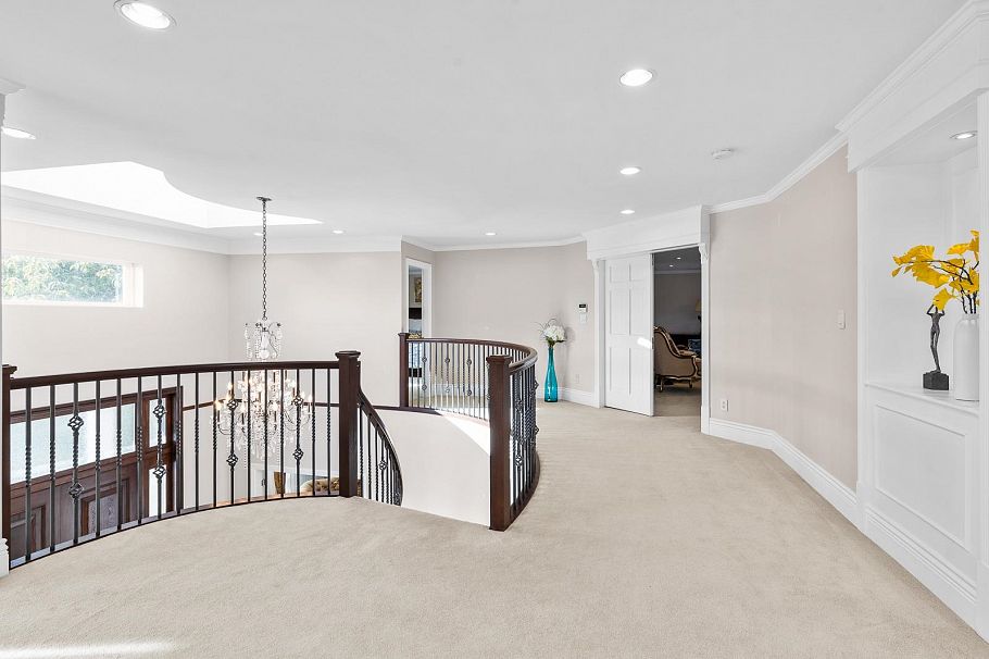 6968 Churchill Street Vancouver, BC - 25