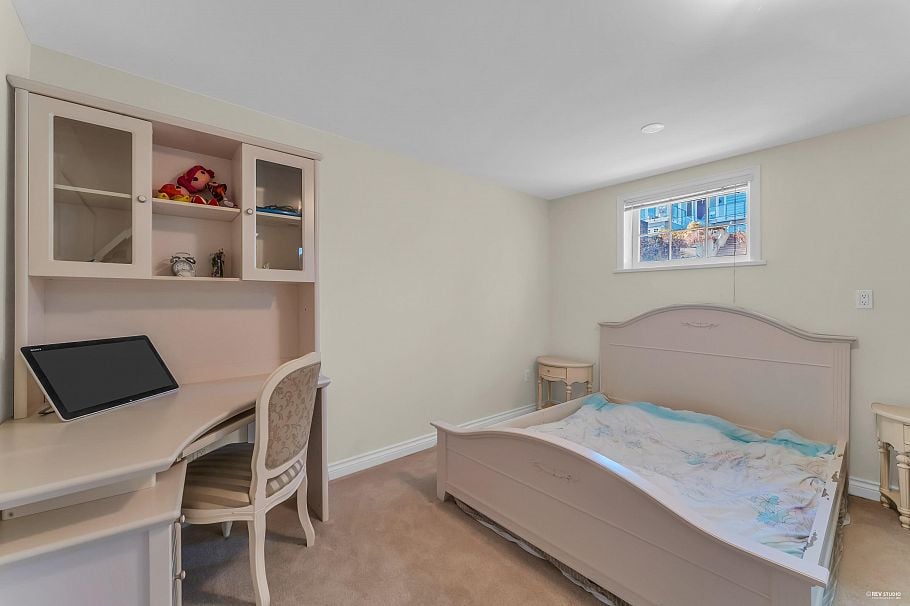 4389 Locarno Crescent Vancouver, BC - 30