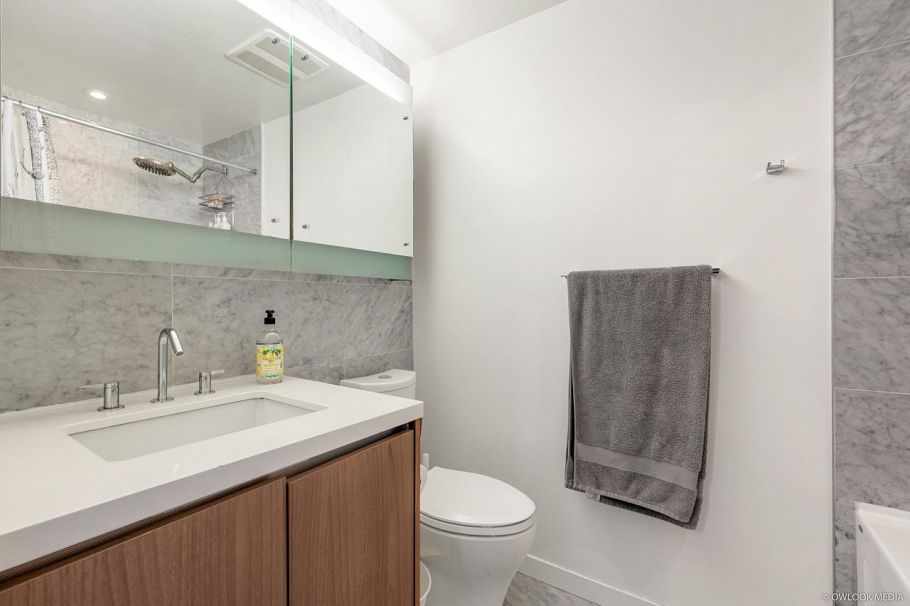 1523 68 Smithe Street Vancouver, BC - 13