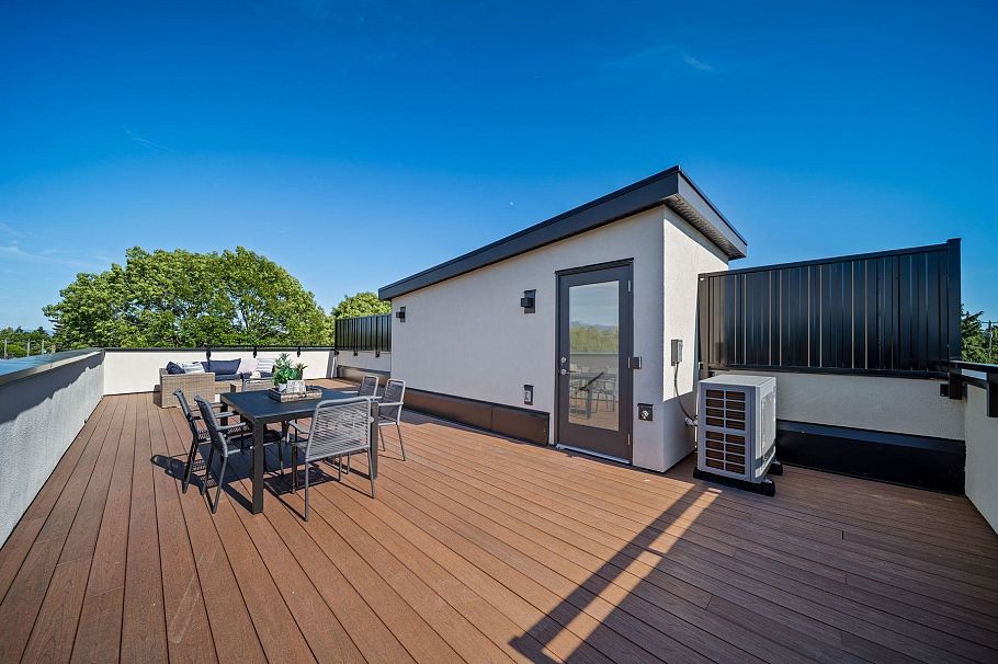 3 4963 Chester Street Vancouver, BC - 24