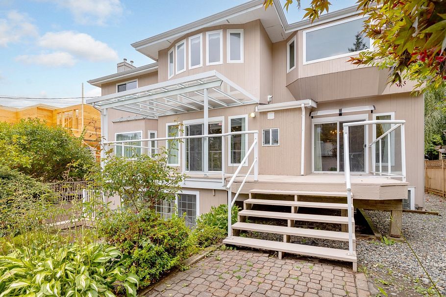 6968 Churchill Street Vancouver, BC - 40