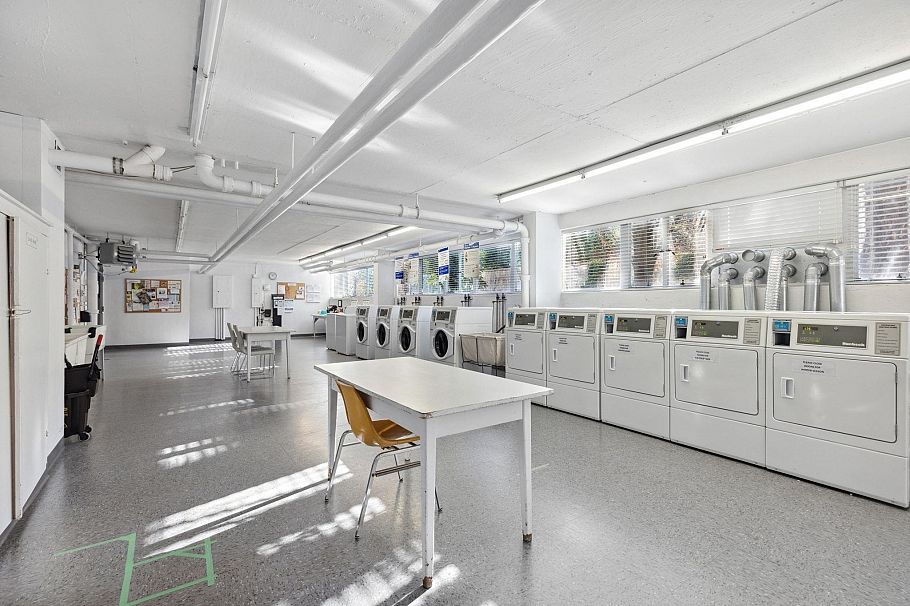 320 1445 Marpole Avenue Vancouver, BC - 31