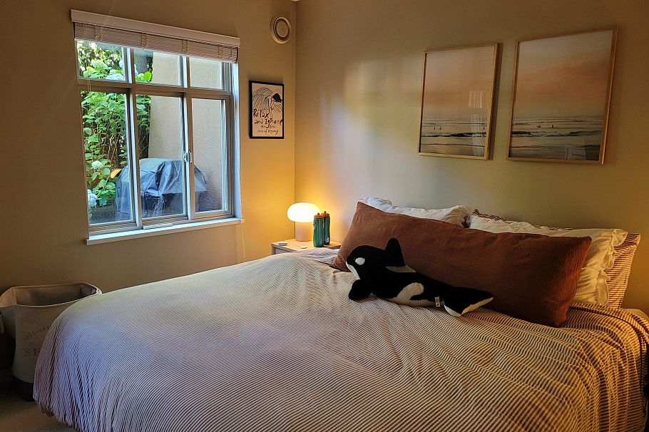 3068 W 4th Avenue Vancouver, BC - 10