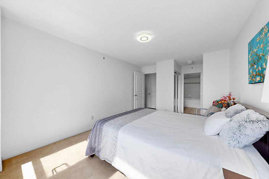 707 5639 Hampton Place Vancouver, BC - 25