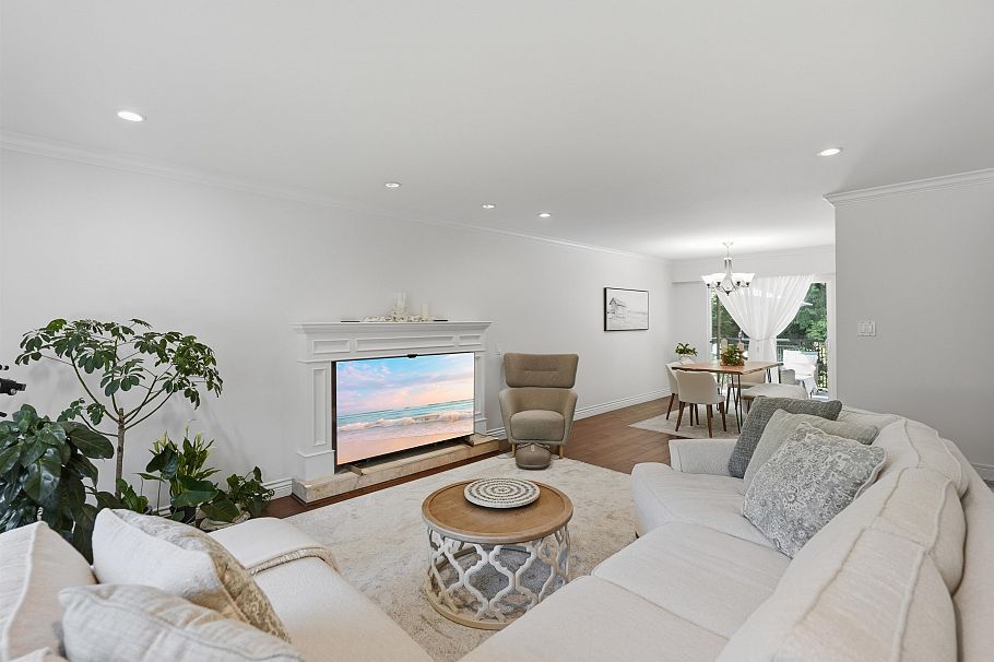 3693 Regent Avenue North Vancouver, BC - 8