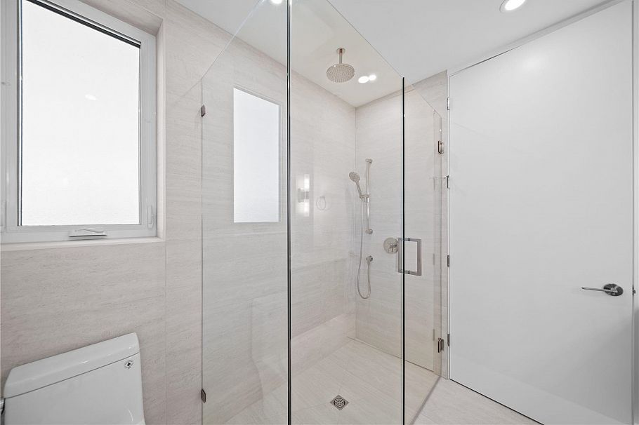 3 4963 Chester Street Vancouver, BC - 19