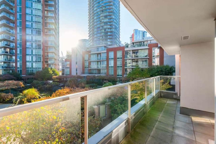 518 618 Abbott Street Vancouver, BC - 15