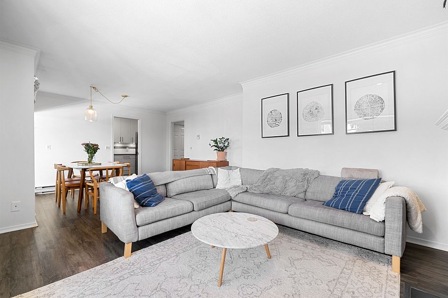 3 2118 Eastern Avenue North Vancouver, BC - 4