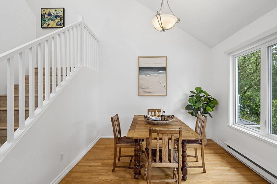 1518 Bowser Avenue North Vancouver, BC - 17