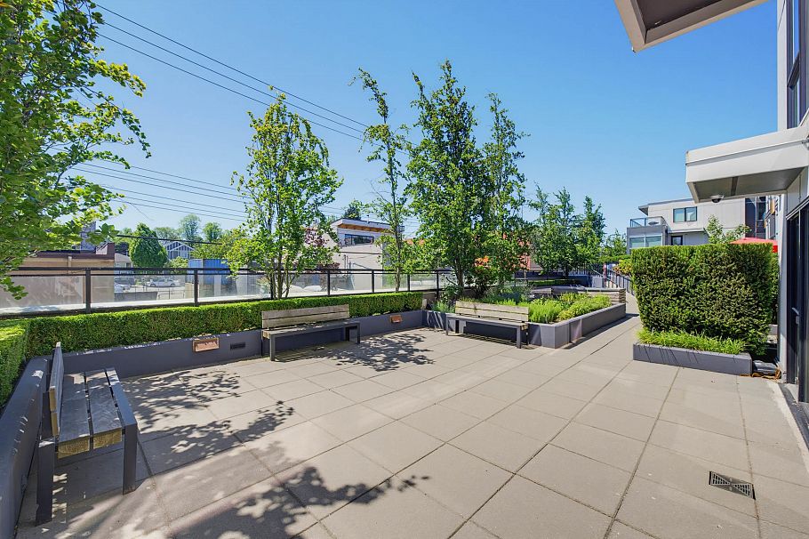 218 1588 E Hastings Street Vancouver, BC - 26