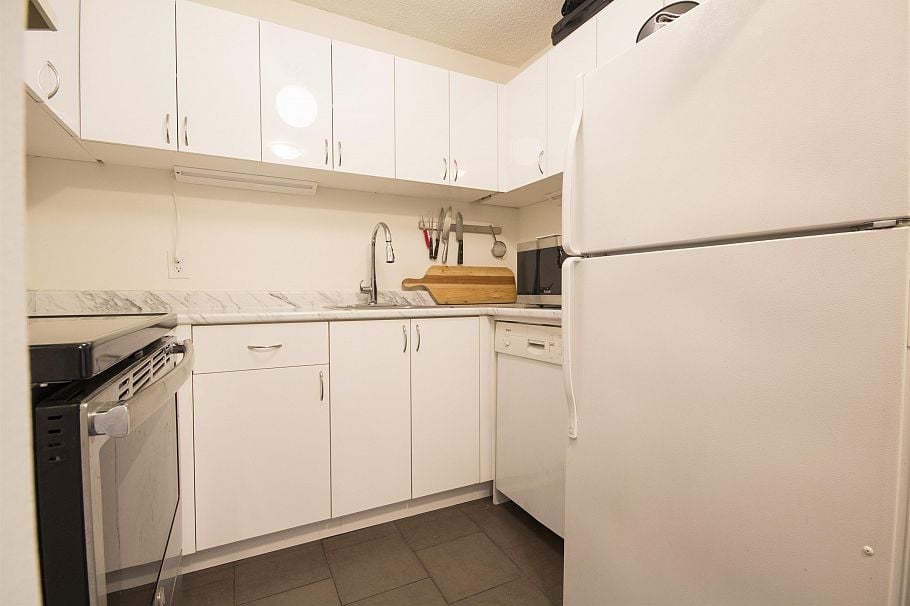 809 1330 Hornby Street Vancouver, BC - 20