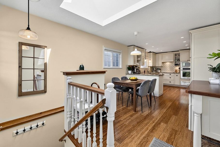 2989 W 40th Avenue Vancouver, BC - 16