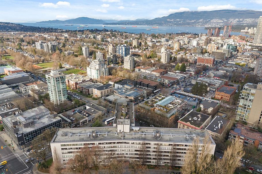 320 1445 Marpole Avenue Vancouver, BC - 26