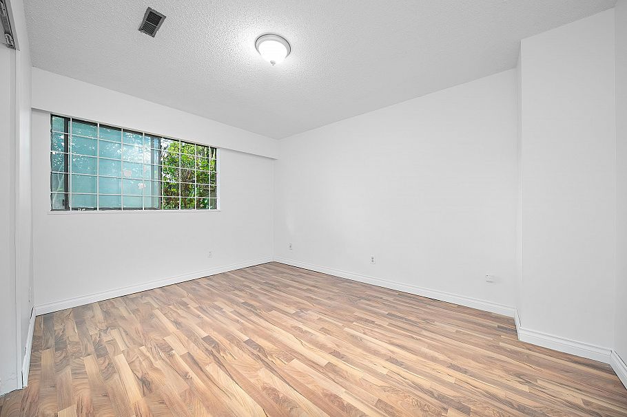 2275 Pandora Street Vancouver, BC - 17