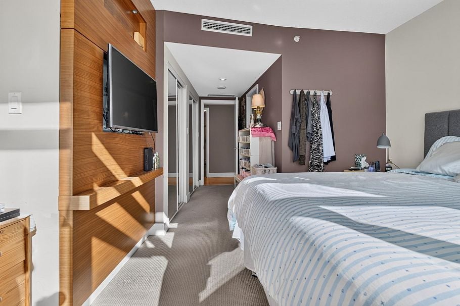 702 1205 W Hastings Street Vancouver, BC - 32