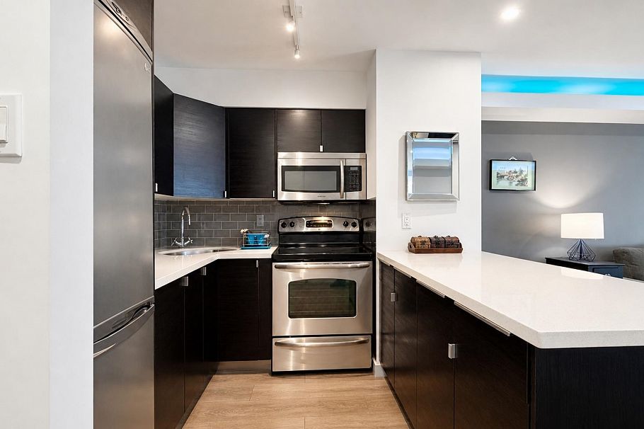 214 1545 E 2nd Avenue Vancouver, BC - 11