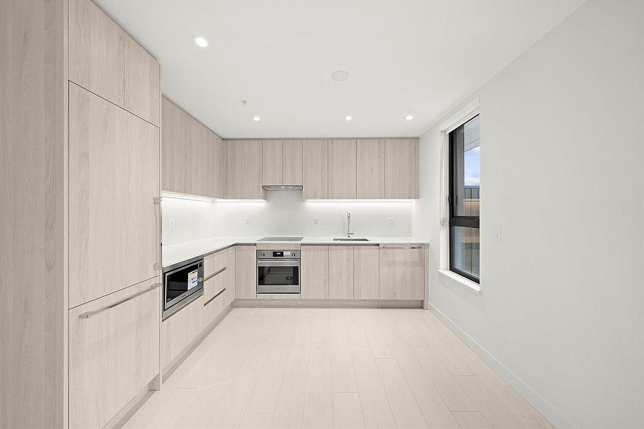 605 4928 Quebec Street Vancouver, BC - 5