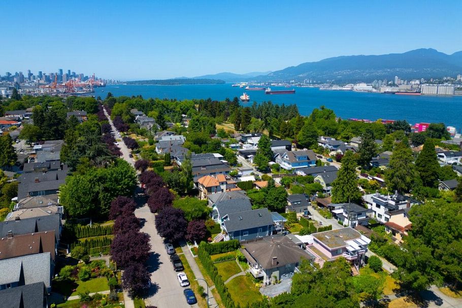2777 Trinity Street Vancouver, BC - 38