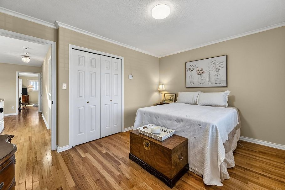 2989 W 40th Avenue Vancouver, BC - 26