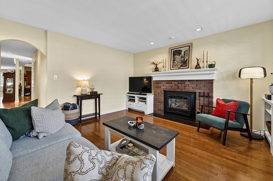 2989 W 40th Avenue Vancouver, BC - 19