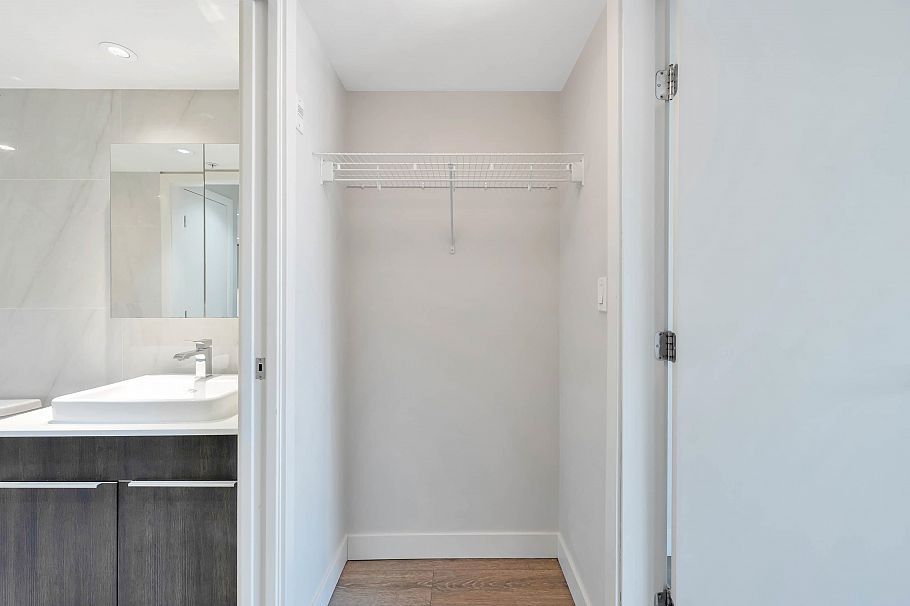 218 1588 E Hastings Street Vancouver, BC - 14