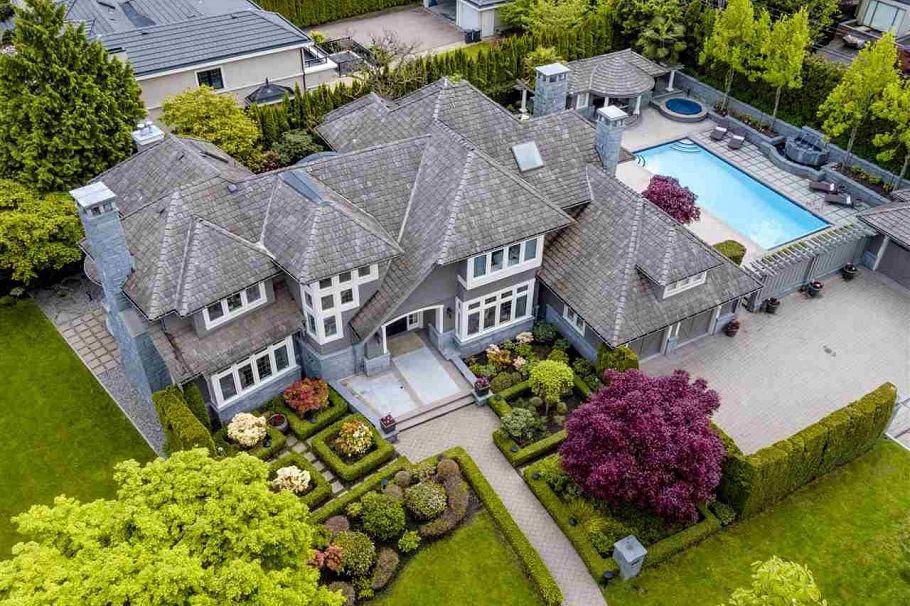 5730 College Highroad Vancouver, BC - 1